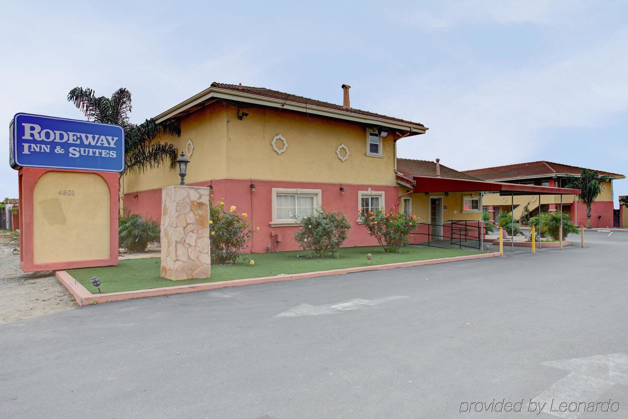 Rodeway Inn & Suites Near The Coliseum & Arena Oakland Buitenkant foto