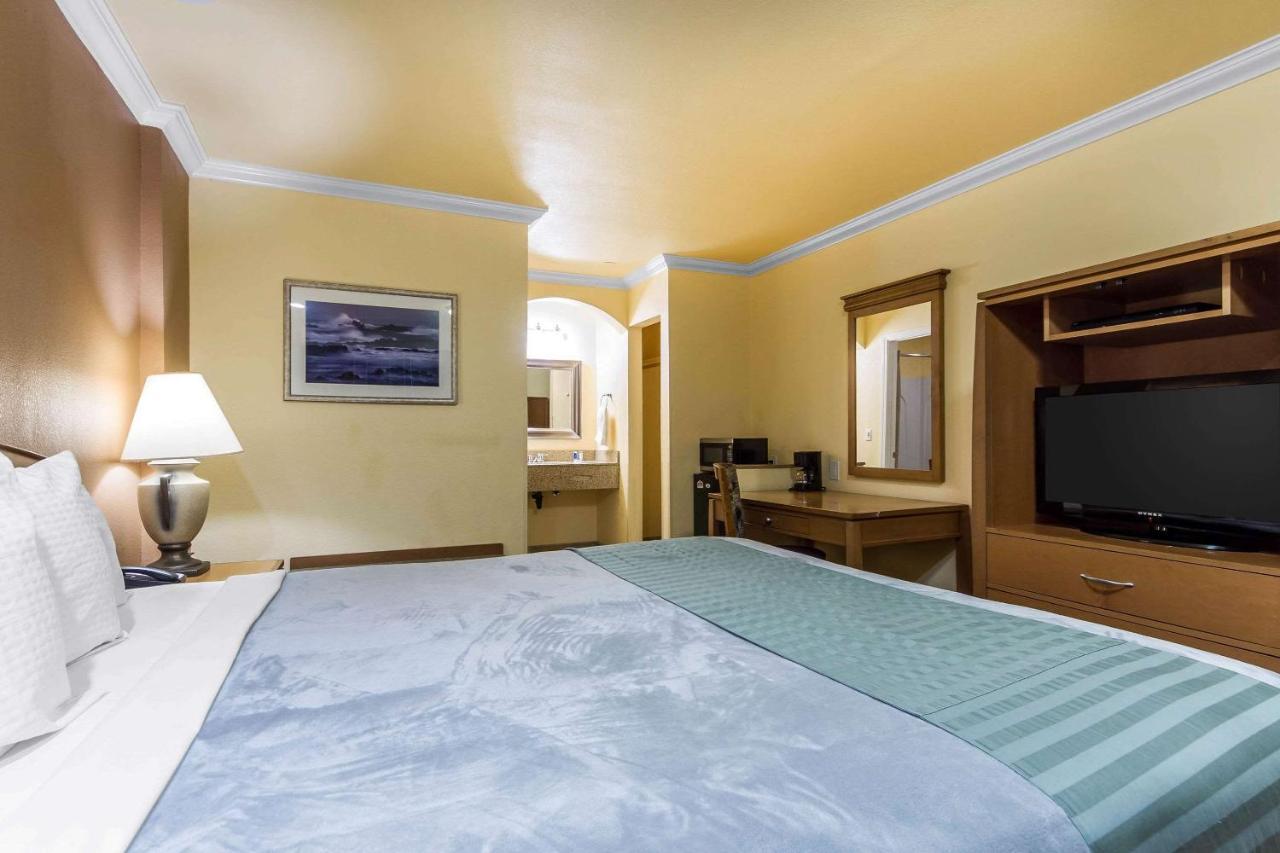 Rodeway Inn & Suites Near The Coliseum & Arena Oakland Buitenkant foto
