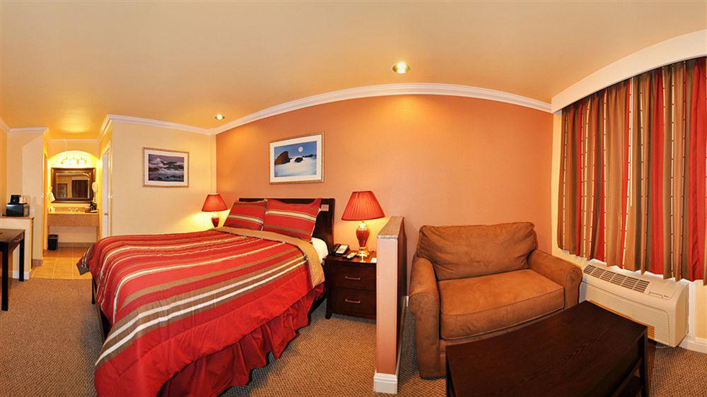 Rodeway Inn & Suites Near The Coliseum & Arena Oakland Buitenkant foto